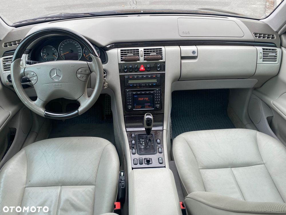 Mercedes-Benz Klasa E 320 T CDI Avantgarde - 22