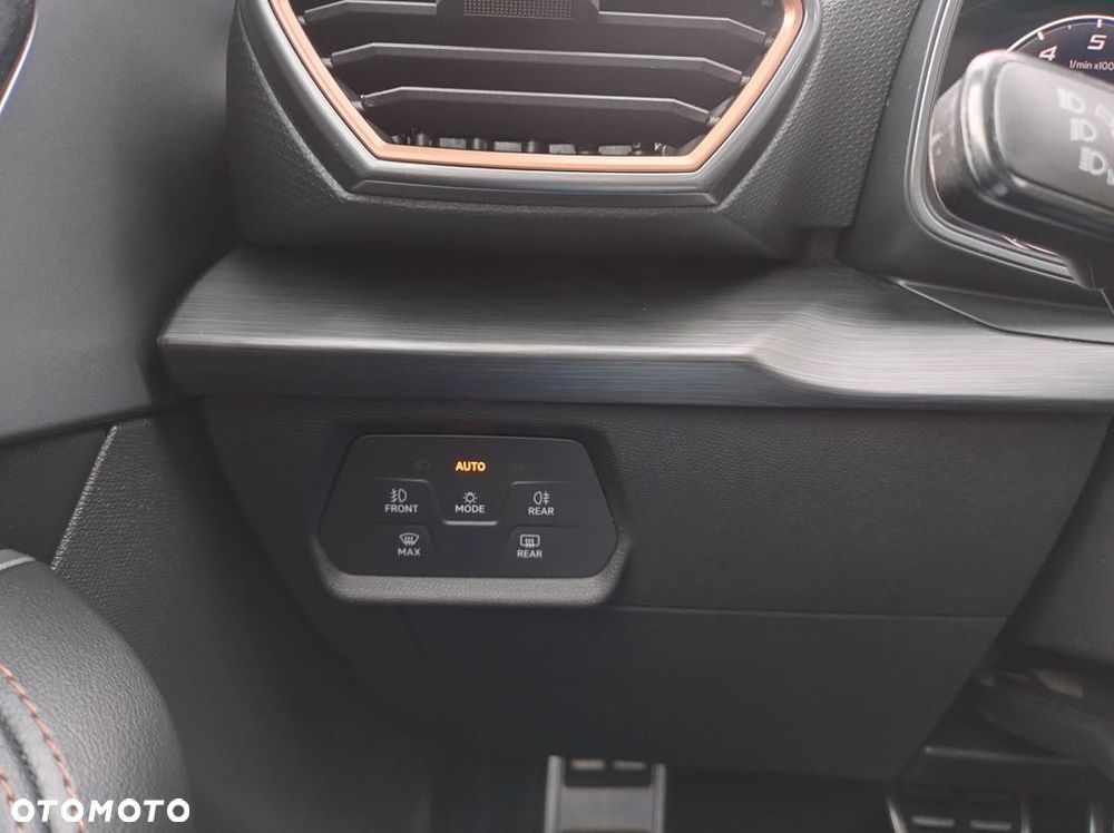 Cupra Leon 2.0 TSI DSG - 37