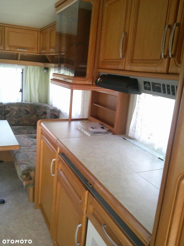 Hobby PRESTIGE 650 Z DODATKOWYM DACHEM - 13