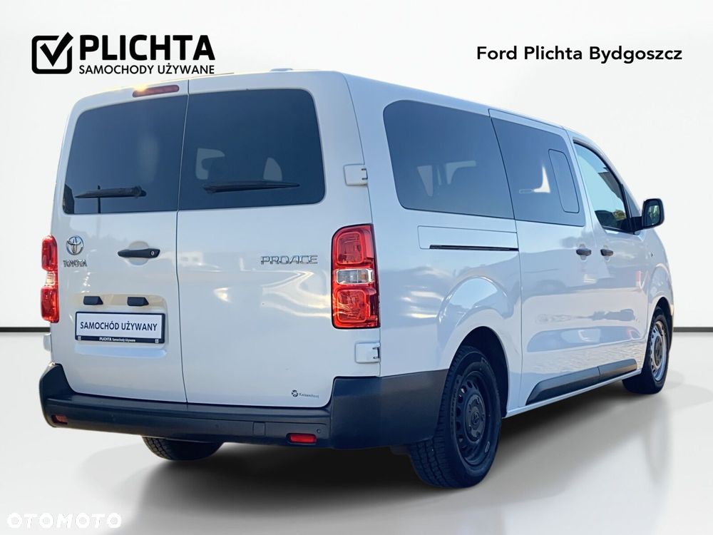 Toyota ProAce Kombi 2.0 D-4D Long 2,8t - 5