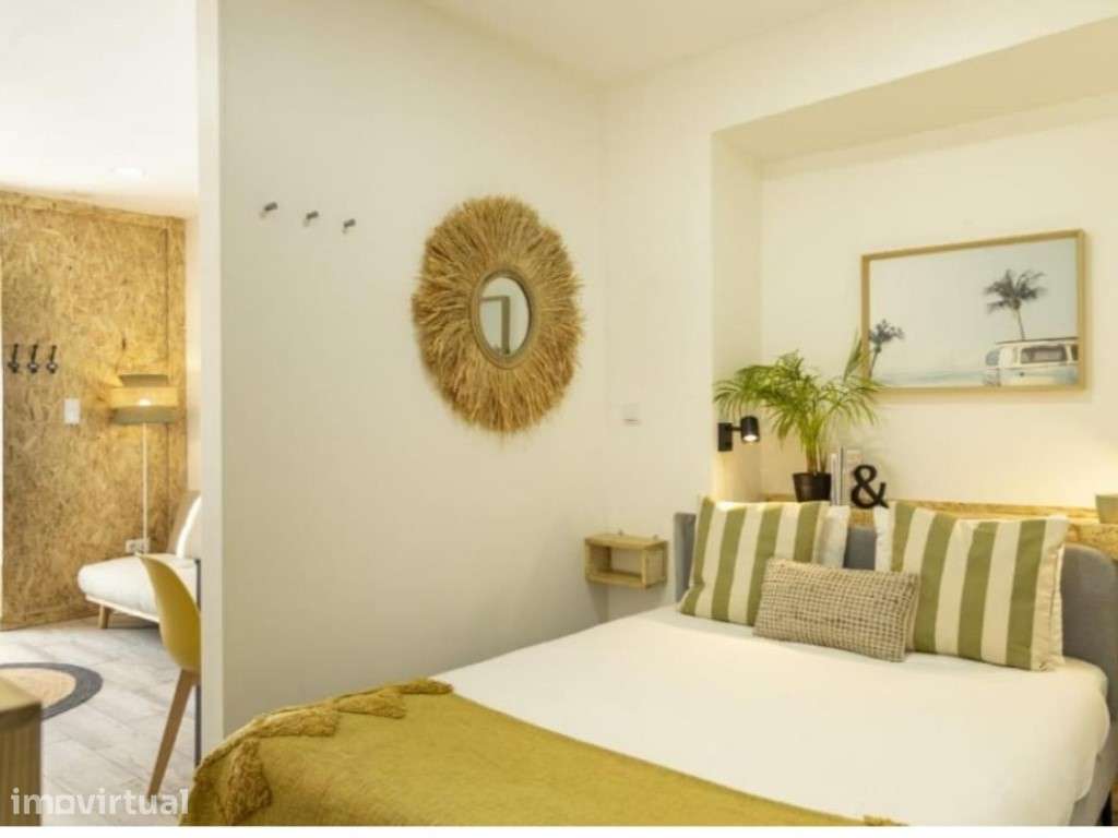 Apartamento T1, com vista para a Baía do Seixal - Arrendamento - Grande imagem: 4/12