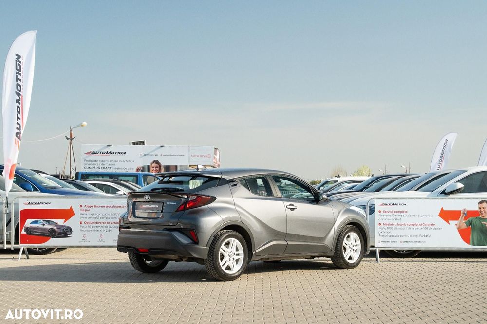 Toyota C-HR - 4