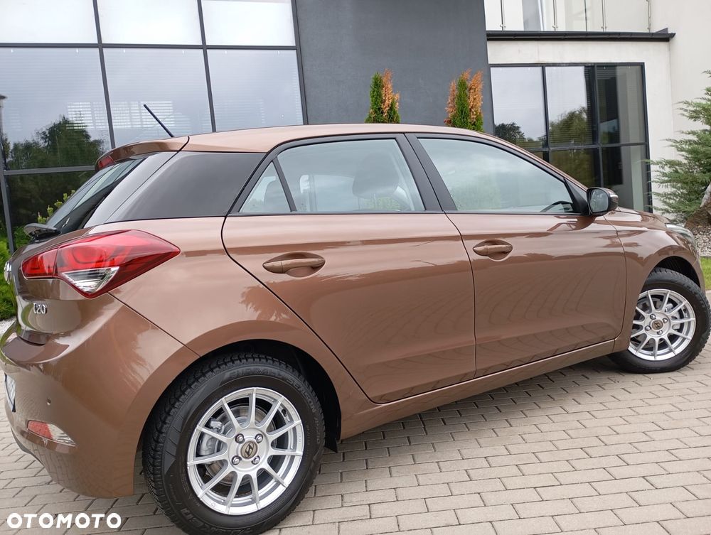 Hyundai i20 1.2 Elegant - 9
