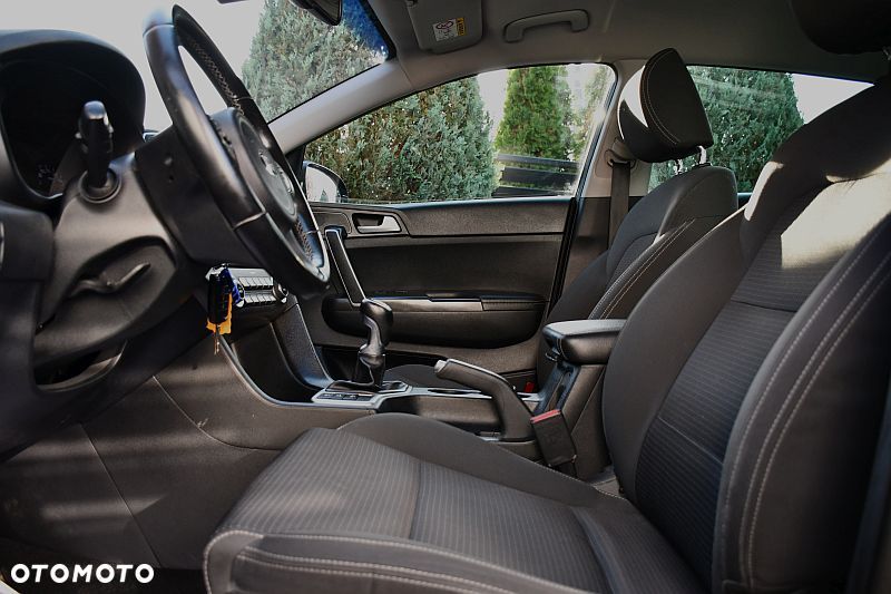 Kia Sportage 1.6 GDI 2WD Black Edition - 10