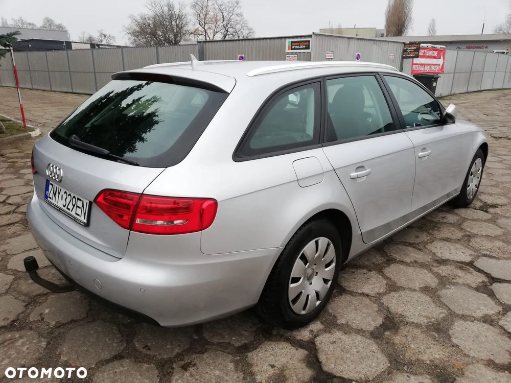Audi A4 Avant 2.0 TDI DPF S line Sportpaket - 4