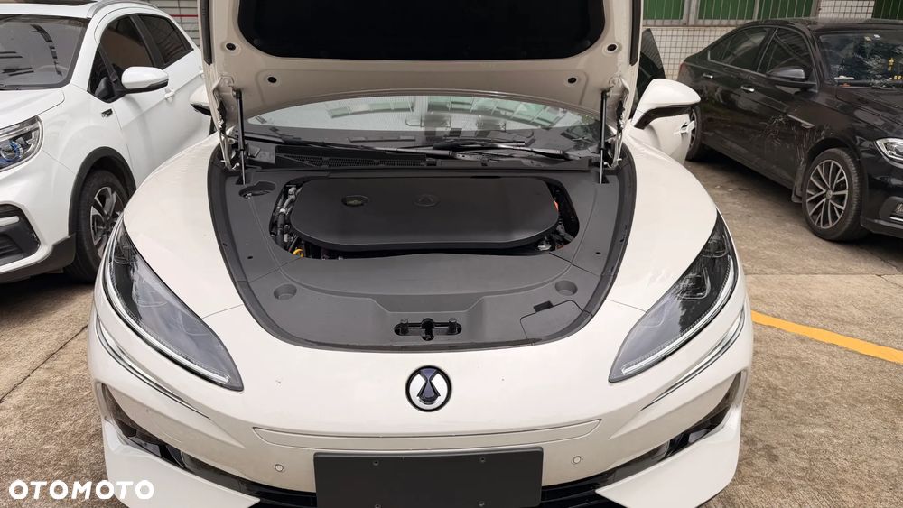 Denza Z9 GT ver-85-4kwh-executive - 11