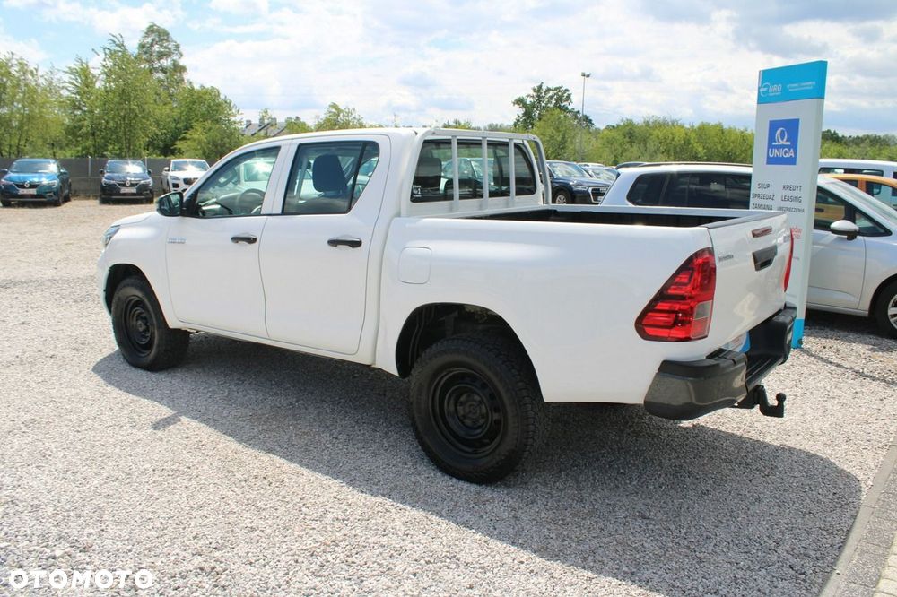 Toyota Hilux - 9