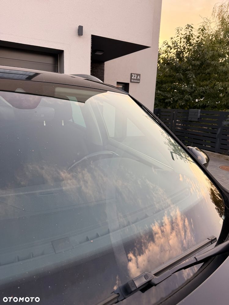 Volkswagen Tiguan - 21