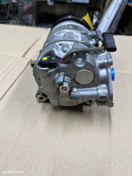 Compresor clima cod 9299328 BMW  seria 3 F30, F31 ,F34 ,seria 1 F20 ,seria 4 F32, F36, X3 F25, X4 F26, seria 5 F10, F11 - 4