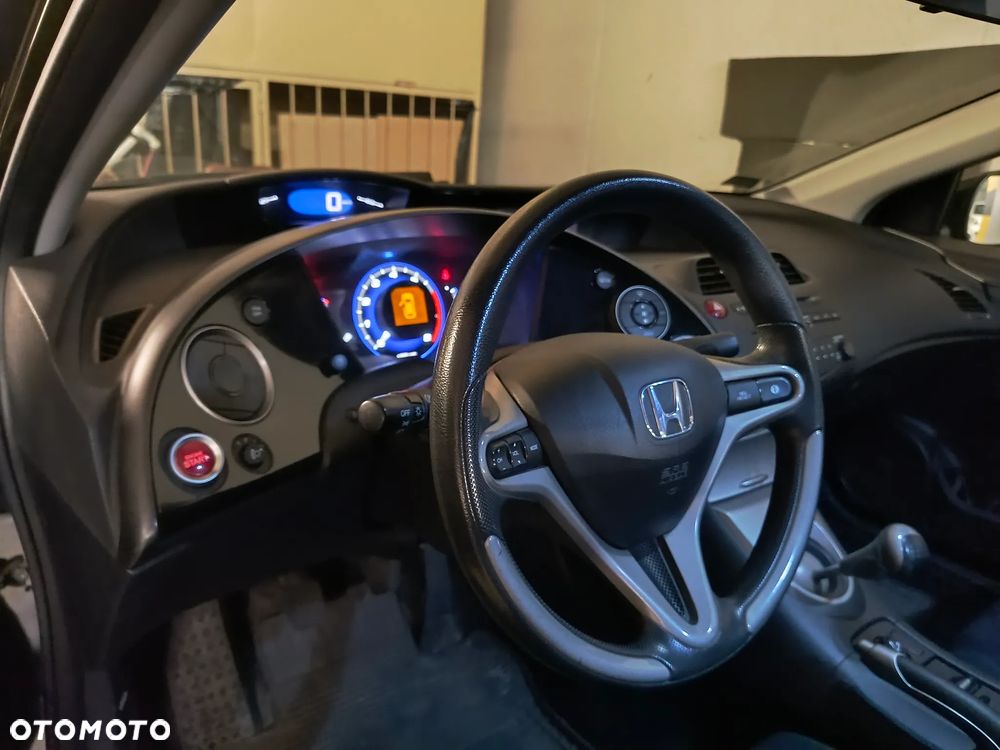 Honda Civic 1.4 Comfort - 10