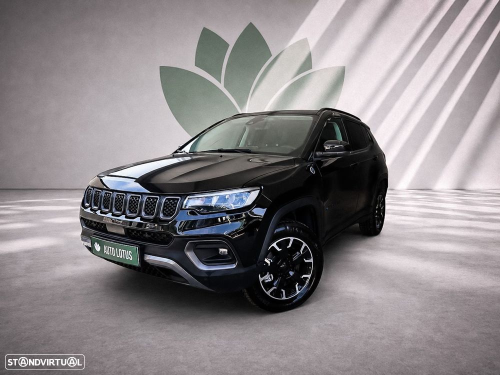 Jeep Compass 1.3 TG Trailhawk - 3