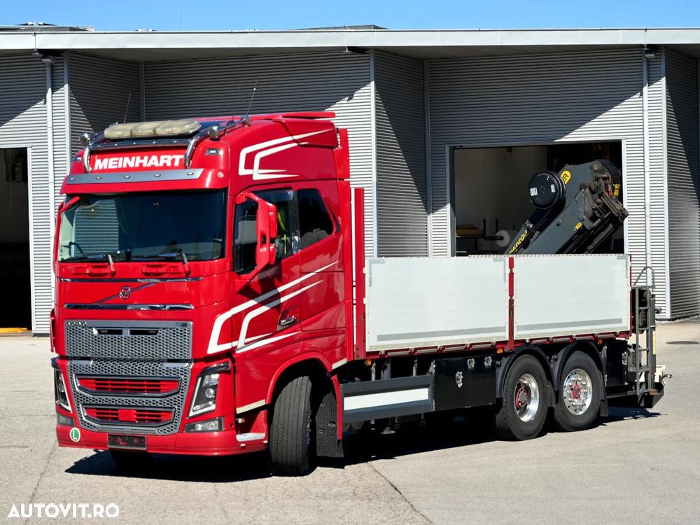 Volvo Ansamblu Volvo FH16 750 6x2 cu macara Palfinger PK26002EH-B + remorcă Schwarzmueller - 1