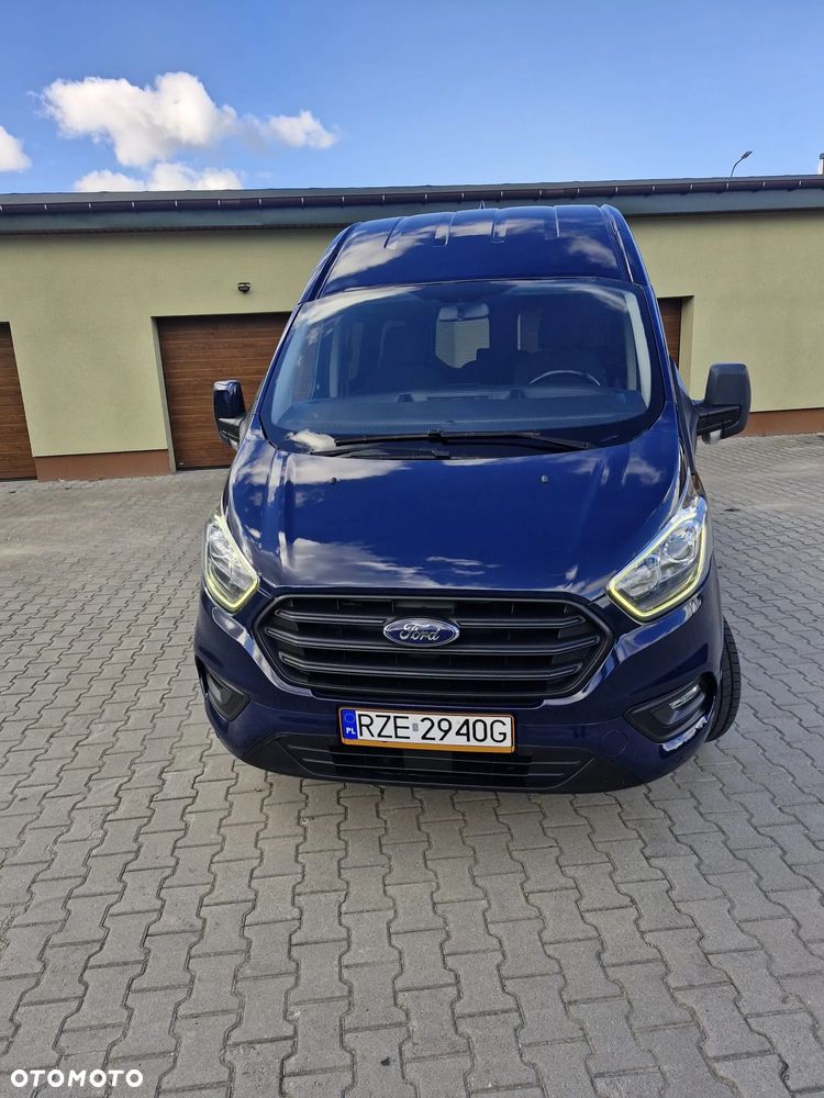 Ford Transit Custom - 8