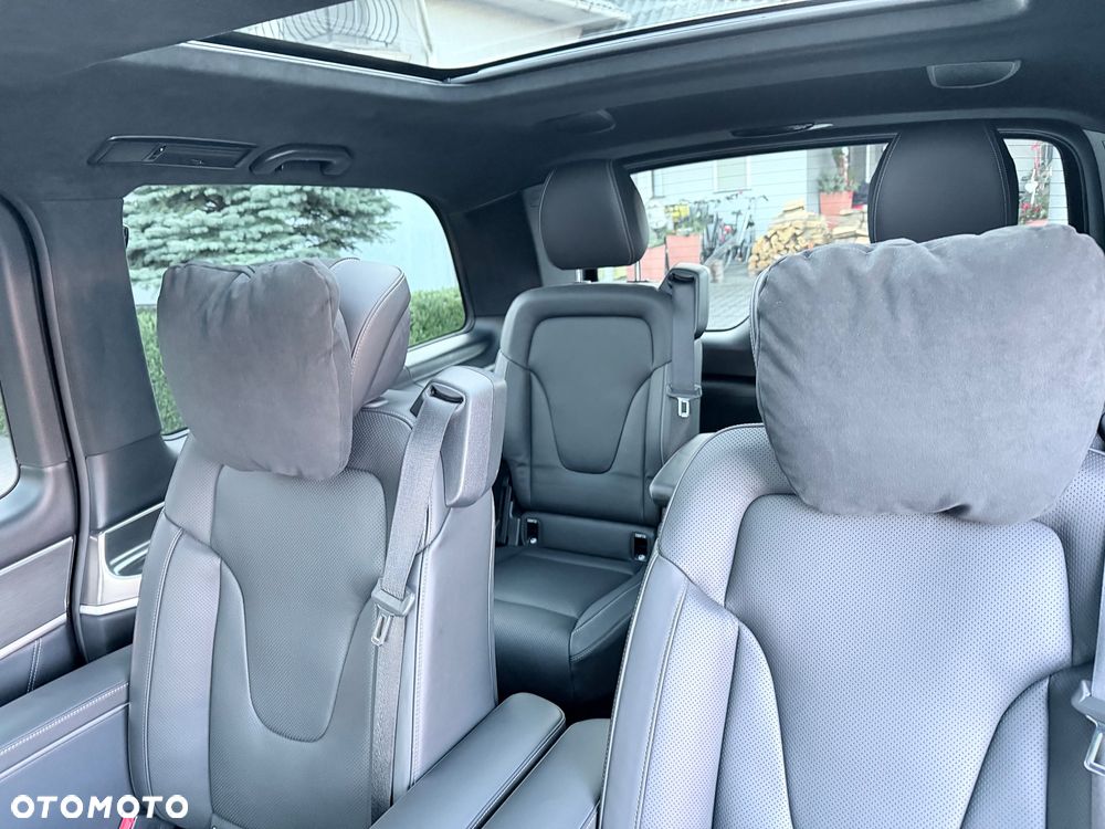 Mercedes-Benz Klasa V 300 d 4-Matic Exclusive 9G-Tronic (d³ugi) - 10