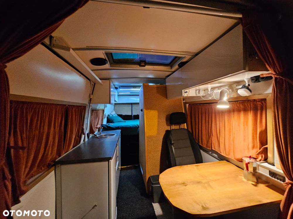 Volkswagen Crafter - 8