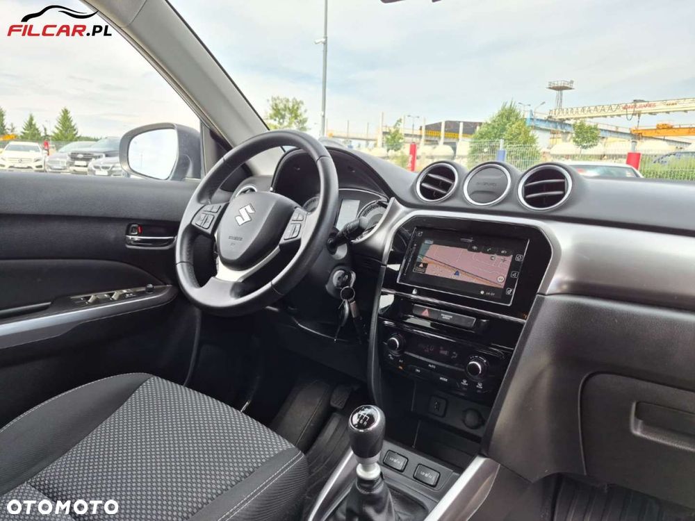 Suzuki Vitara - 8