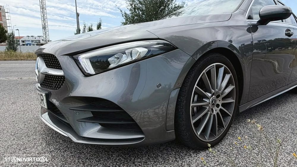 Mercedes-Benz A 180 Limousine d AMG Line Aut. - 4