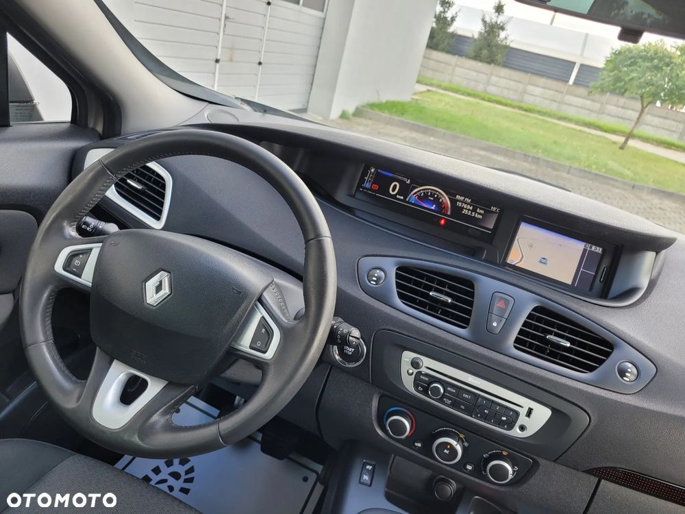 Renault Scenic 1.6 16V 110 TomTom Edition - 23