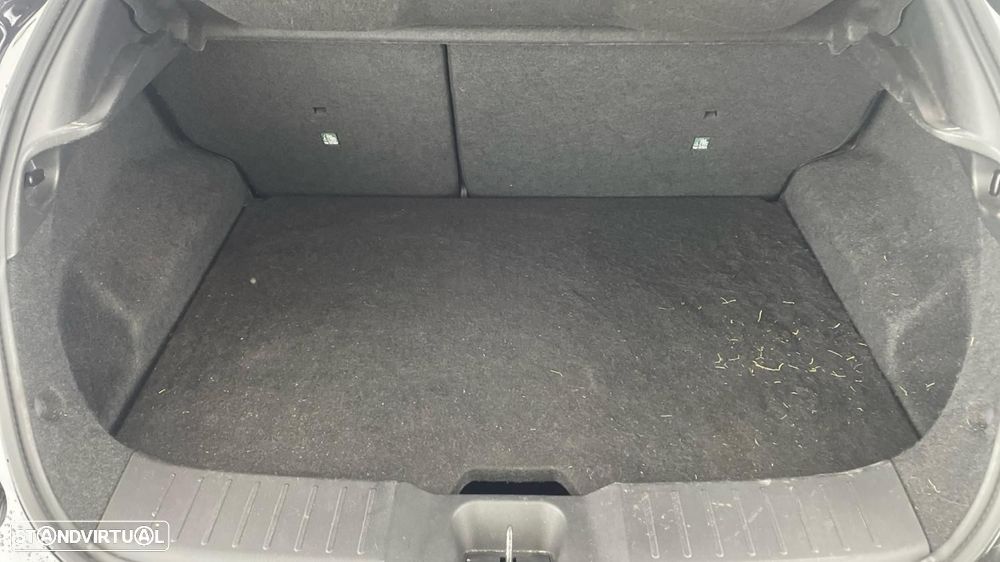 Nissan Juke 1.0 DIG-T N-Connecta DCT - 50