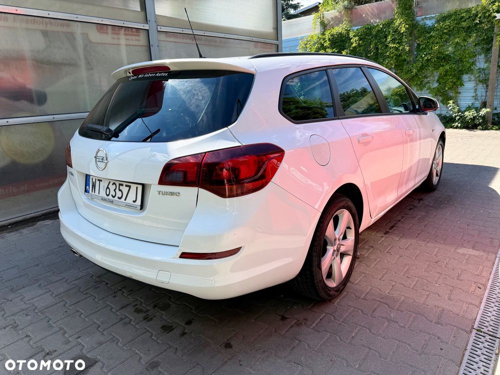 Opel Astra 1.4 Turbo Edition Sport - 4
