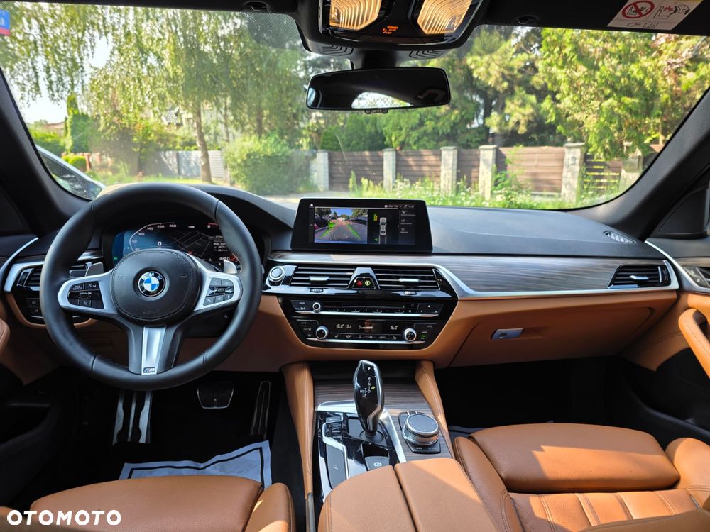 BMW Seria 5 520d xDrive Luxury Line - 14
