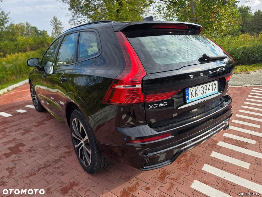 Volvo XC 60 B4 D R-Design - 2