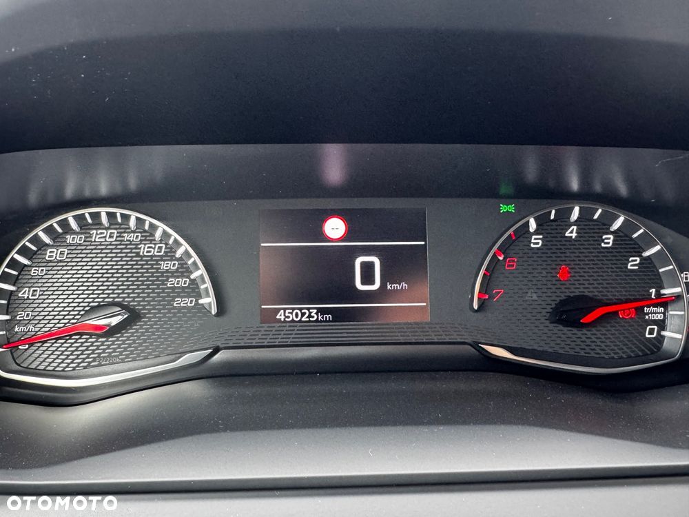 Peugeot 2008 PureTech 100 Stop&Start Active - 24