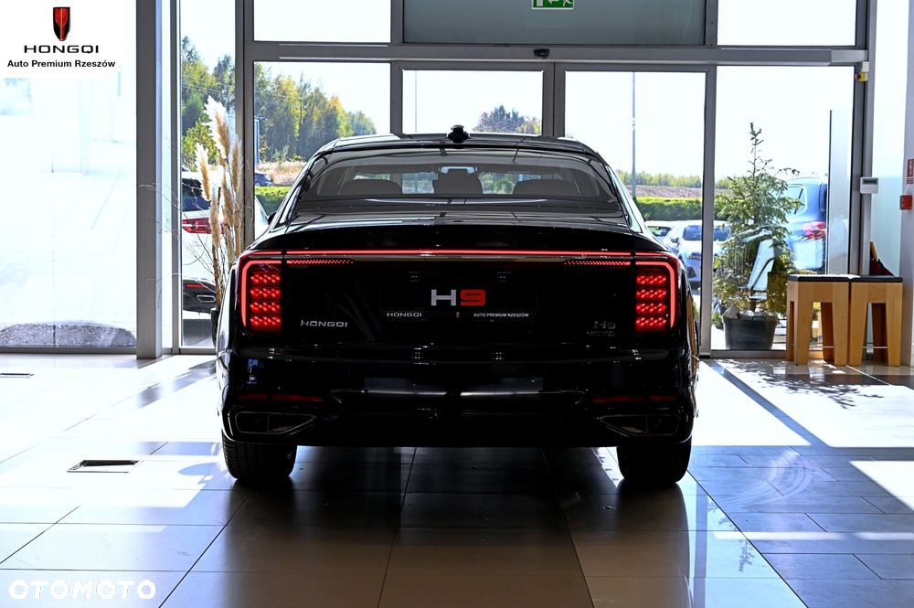 Hongqi H9 - 23