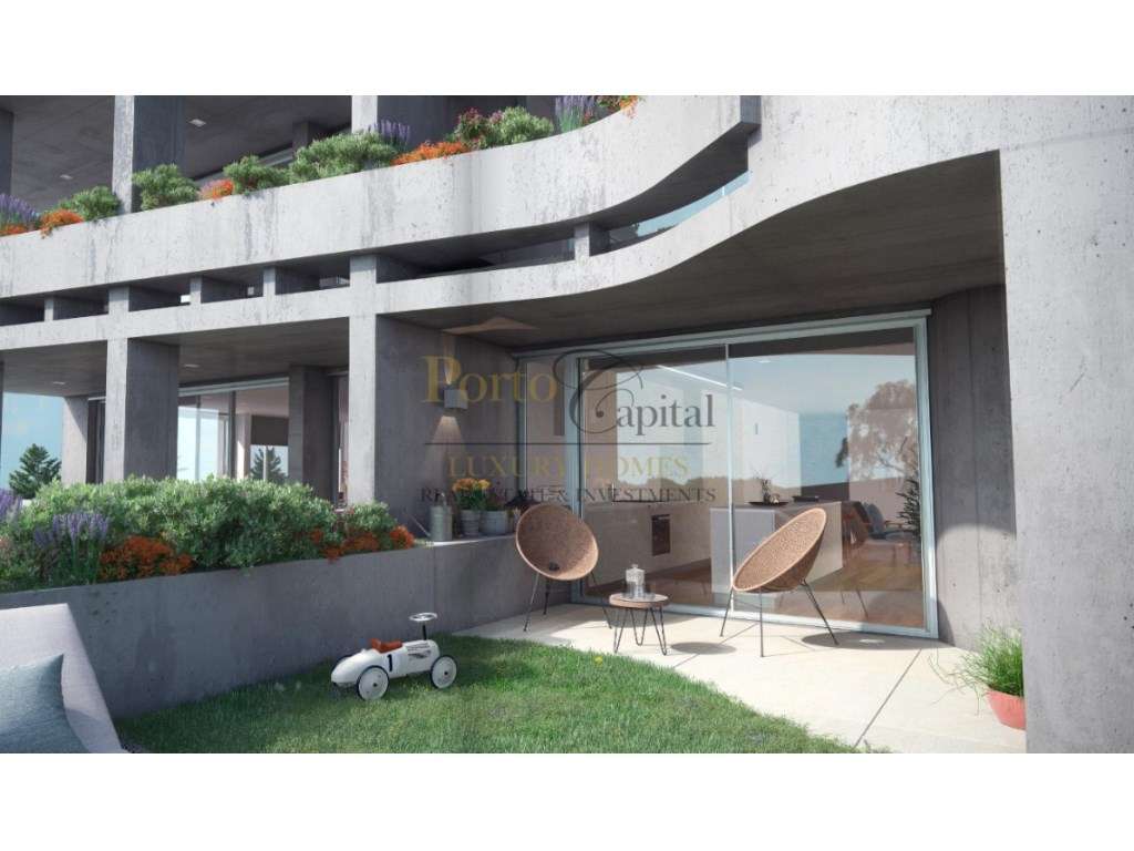 FANTASTICO APARTAMENTO T2, COM DUAS SUITES, VARANDA, ARRUMO E UM LU... - Grande imagem: 4/20