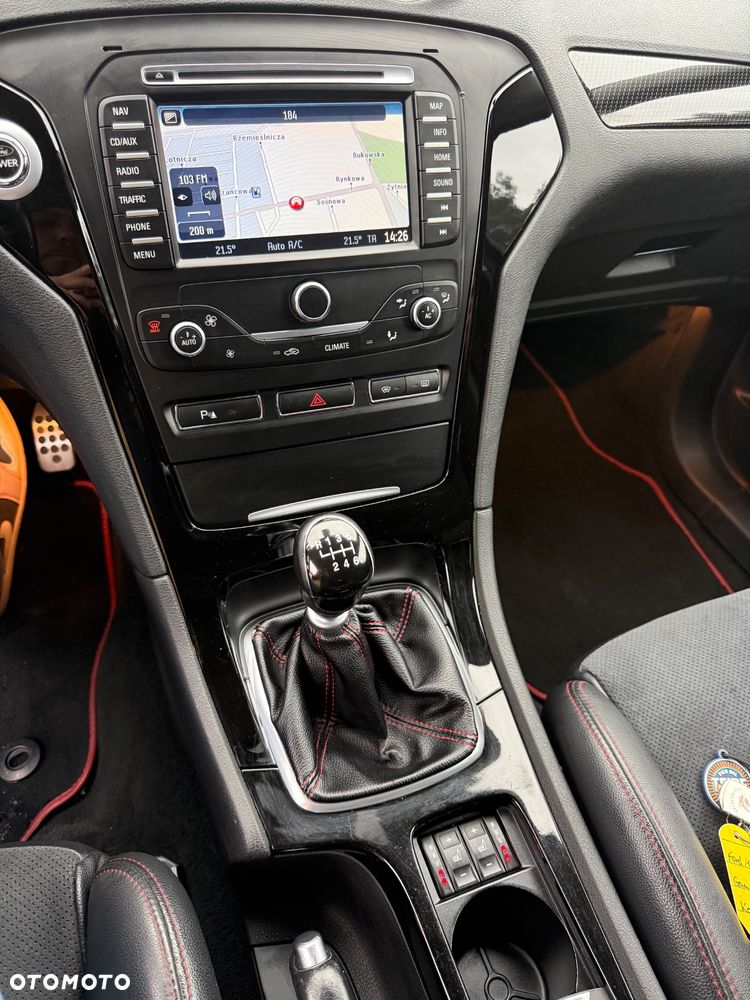 Ford Mondeo 2.0 EcoBoost Titanium S - 10