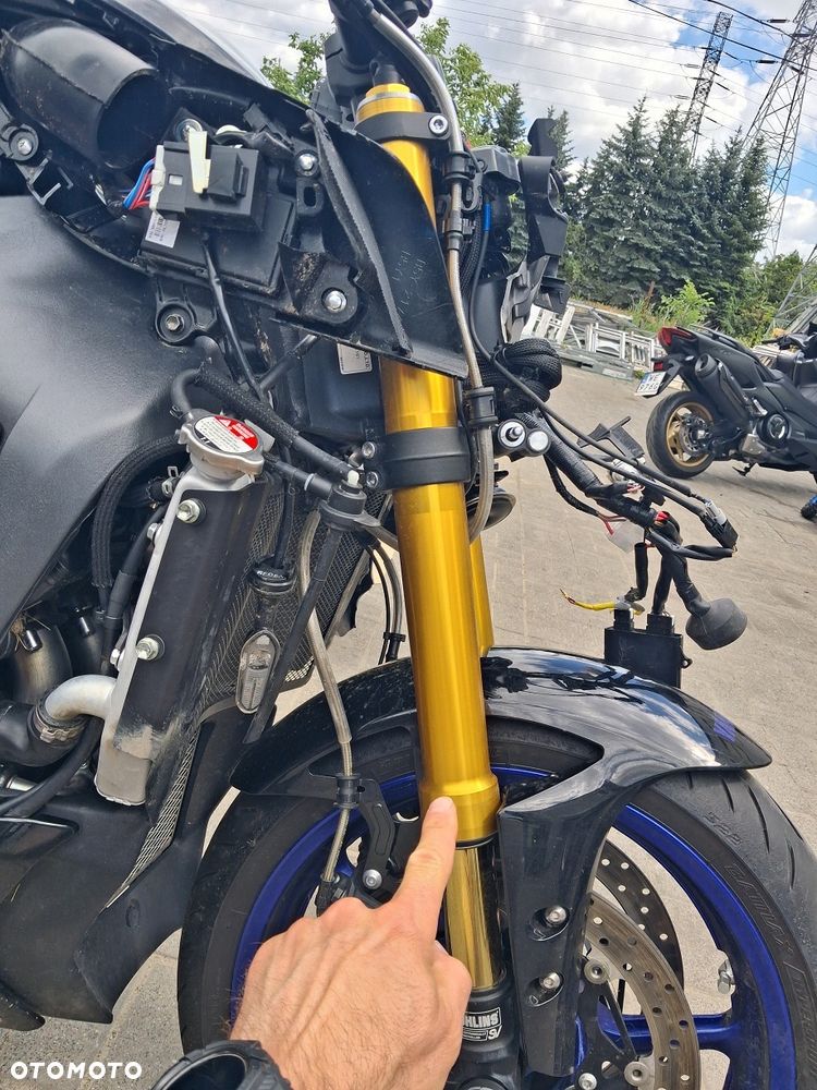Yamaha MT - 12