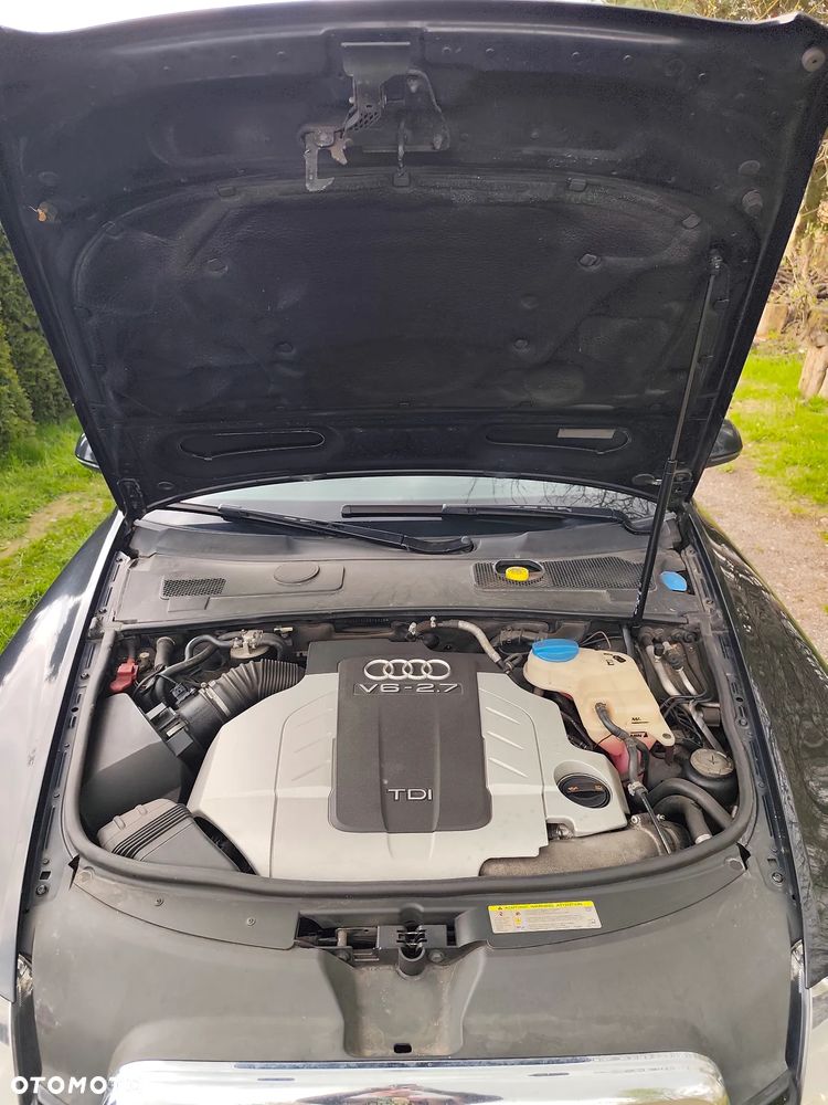 Audi A6 Avant 2.7 TDI DPF quattro tiptronic - 15