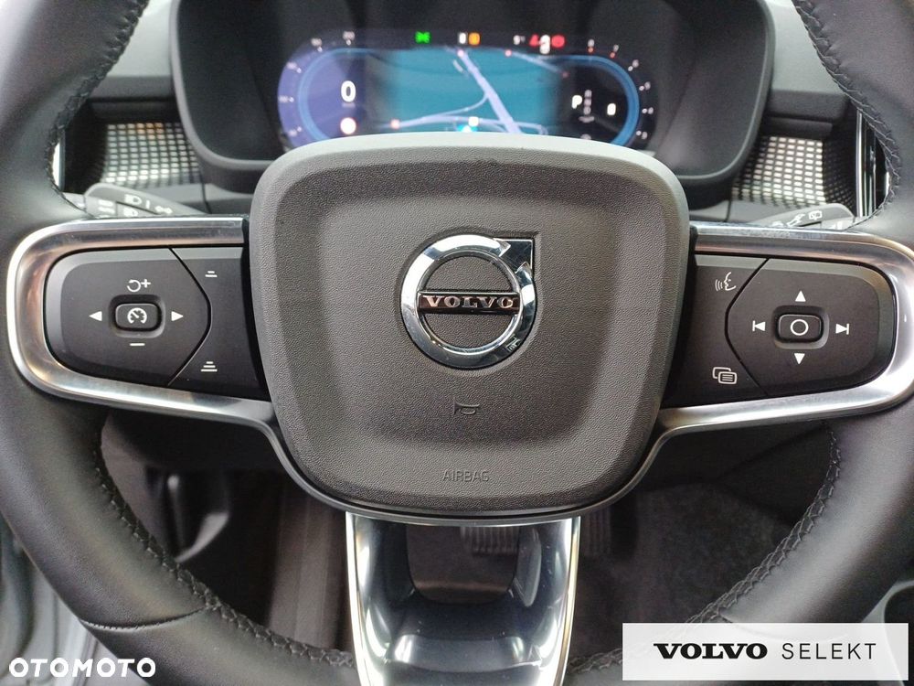 Volvo XC 40 - 26