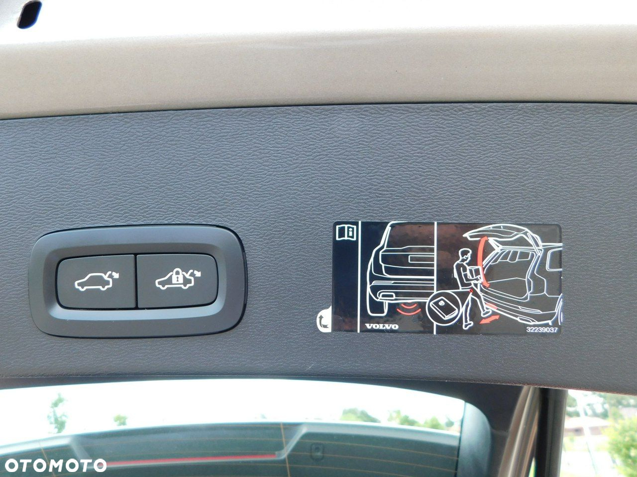 Volvo XC 40 - 29