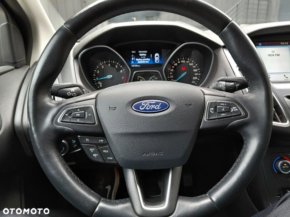 Ford Focus 1.0 EcoBoost Titanium - 14