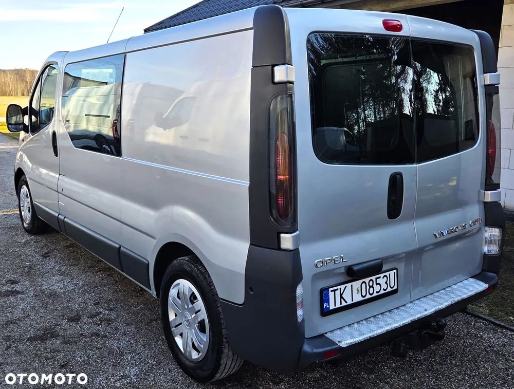 Renault Trafic Vivaro - 9