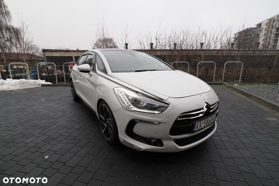 Citroën DS5 2.0 BlueHDi SportChic EAT6 - 1