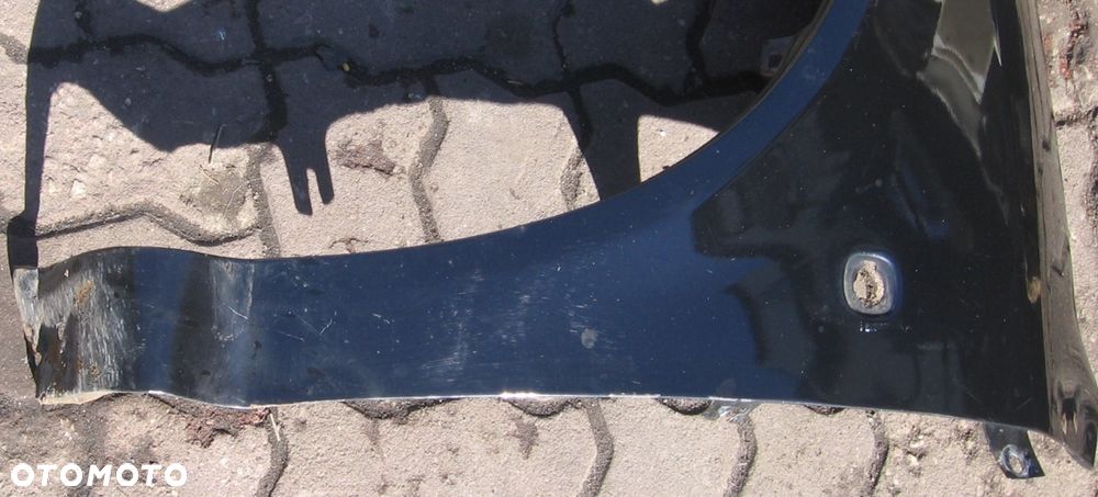 błotnik lewy AUDI A4 B5 czarny - 3