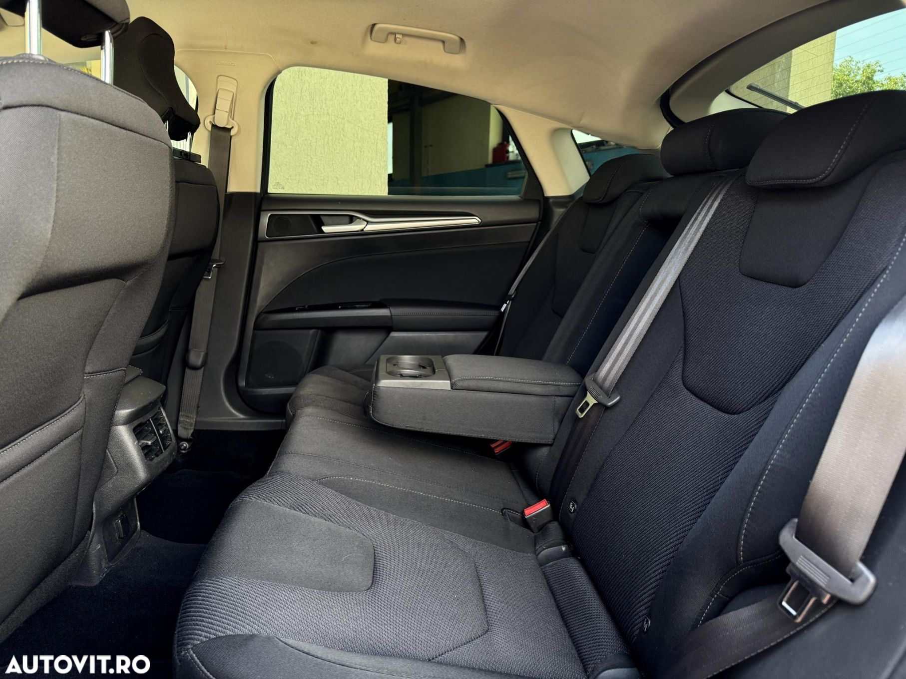 Ford Mondeo - 17