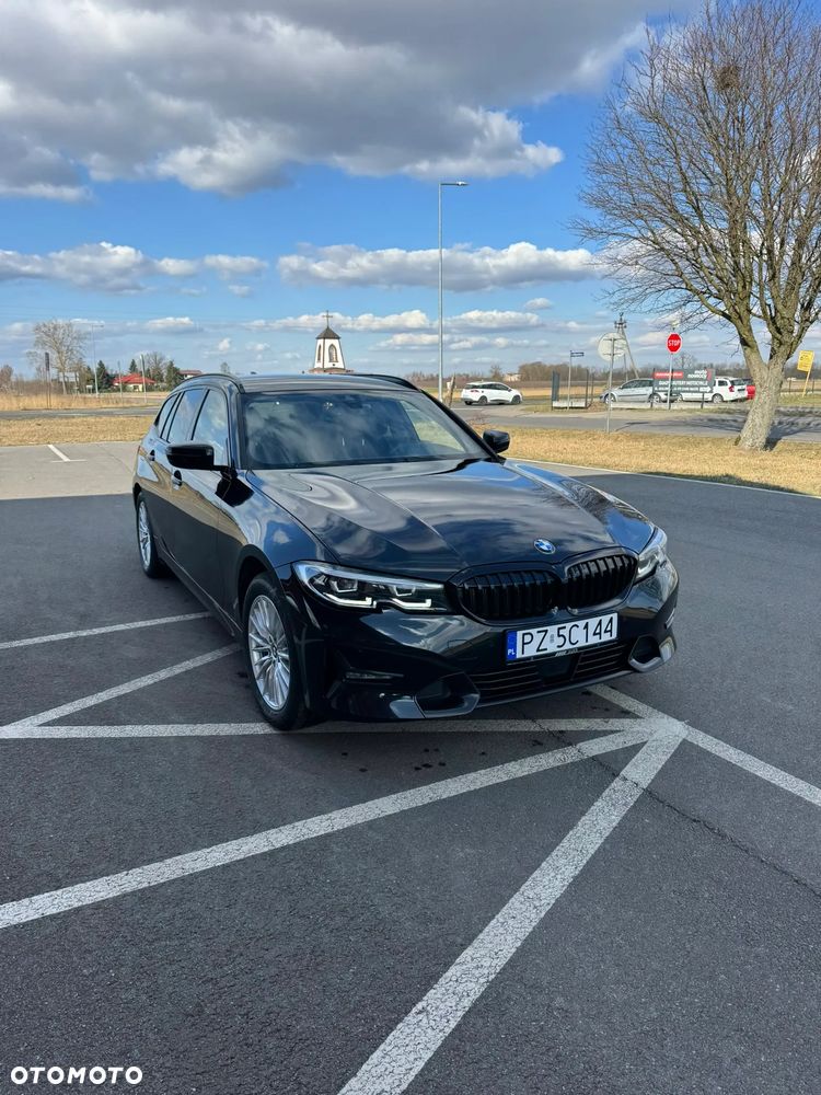 BMW Seria 3 320d Sport Line - 5