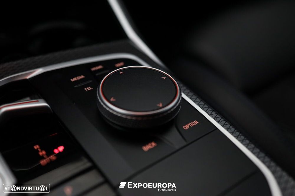 BMW 320 d Pack M Auto - 22