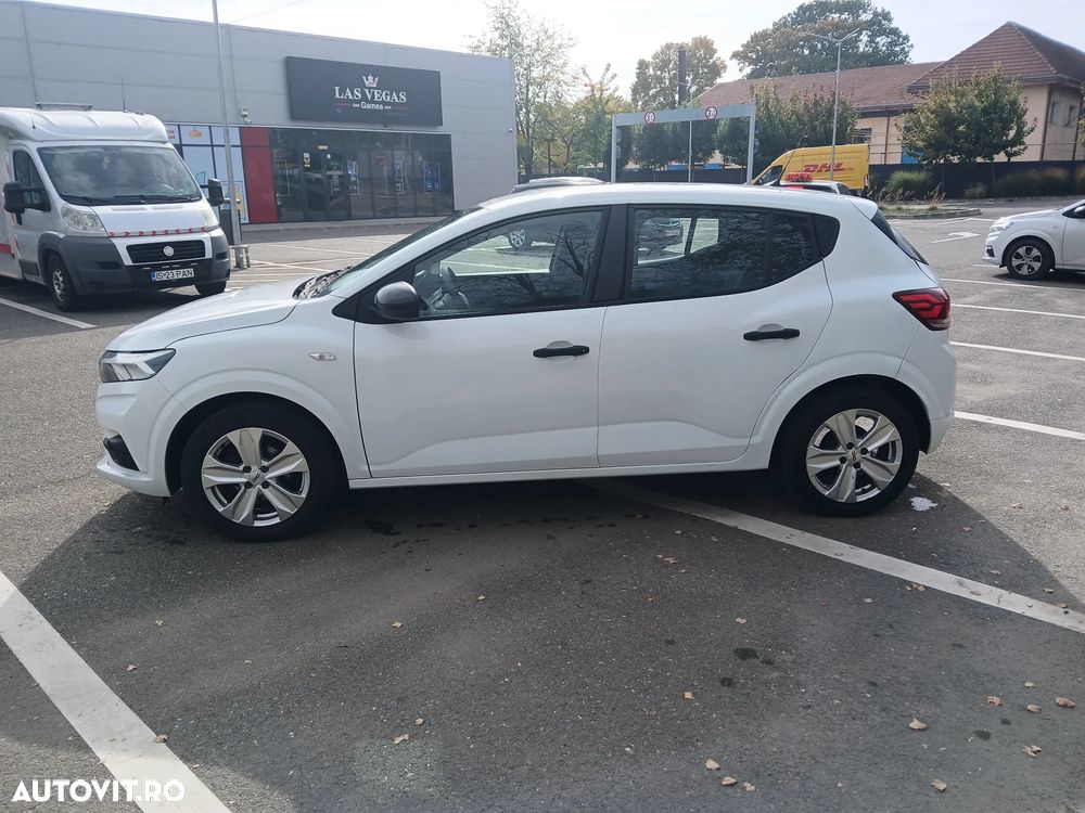 Dacia Sandero - 3
