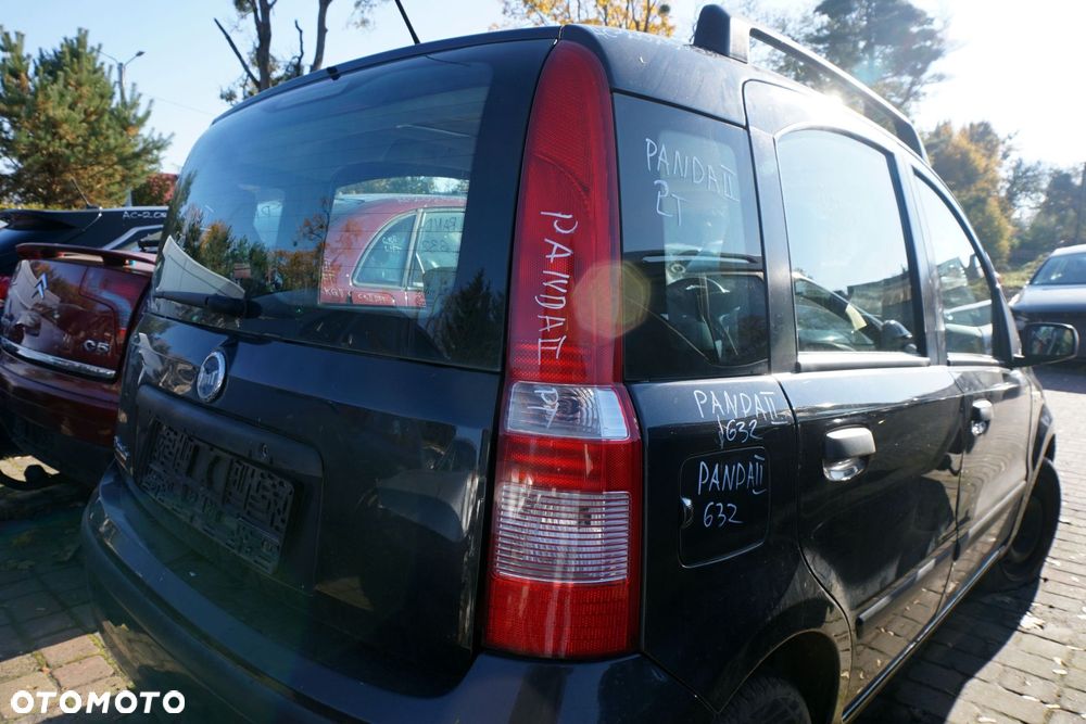 LAMPA TYLNA PRAWA PANDA II  FIAT 2003-2012 - 1