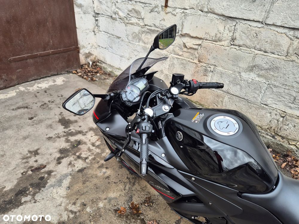 Yamaha R3 - 19