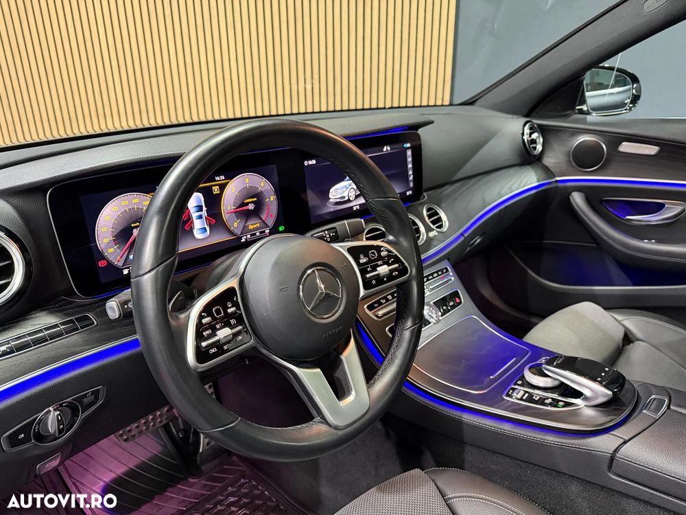 Mercedes-Benz E 220 d T-Modell 4MATIC Aut. - 20