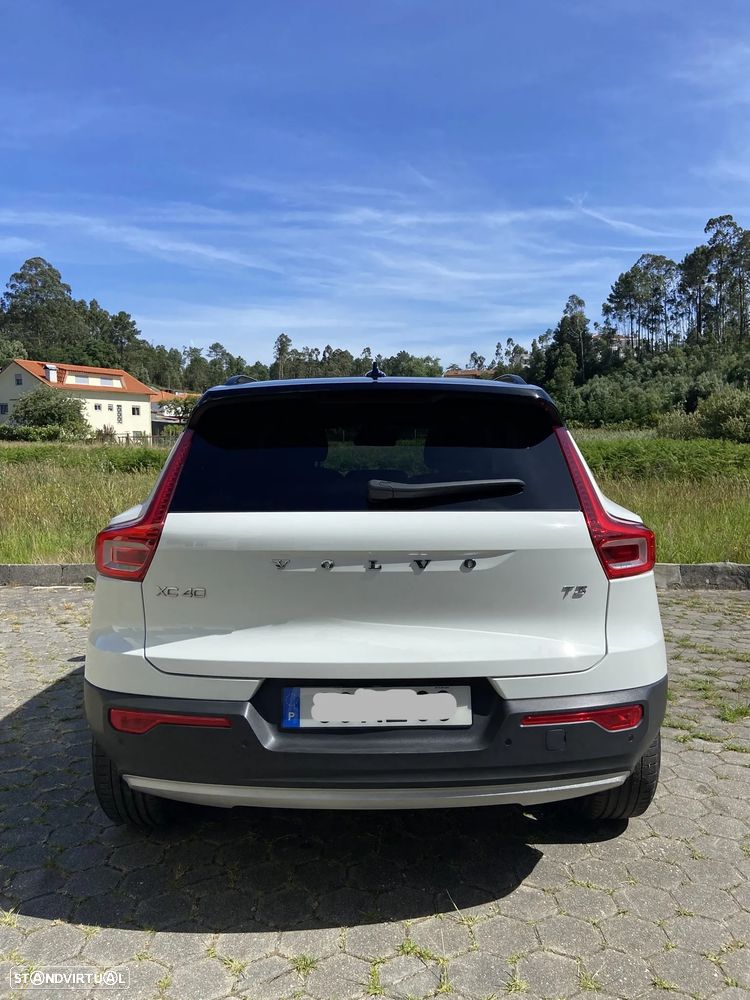 Volvo XC 40 - 8
