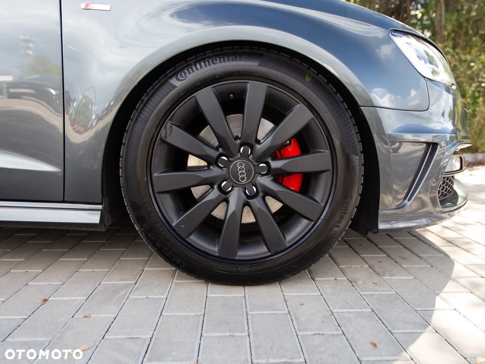 Audi A3 2.0 TDI quattro S line Sportpaket - 8