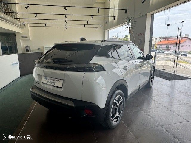 Peugeot 2008 1.2 PureTech Allure - 4