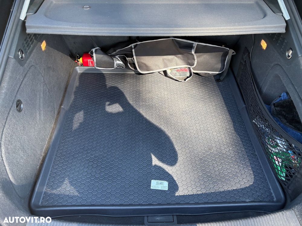 Audi A5 Coupé 2.0 TDI quattro Stronic - 4