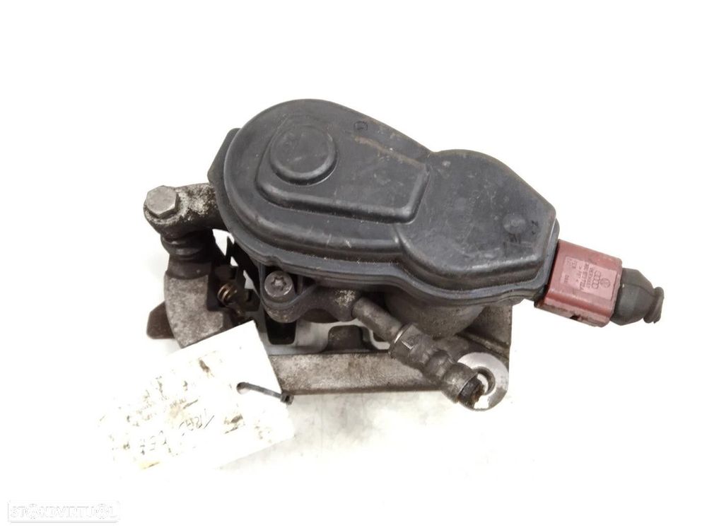 PINÇA TRAVÃO TRASEIRA DIREITA AUDI A4 2007 - - 2